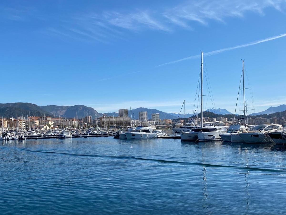 Holiday Inn Express Ajaccio By Ihg エクステリア 写真