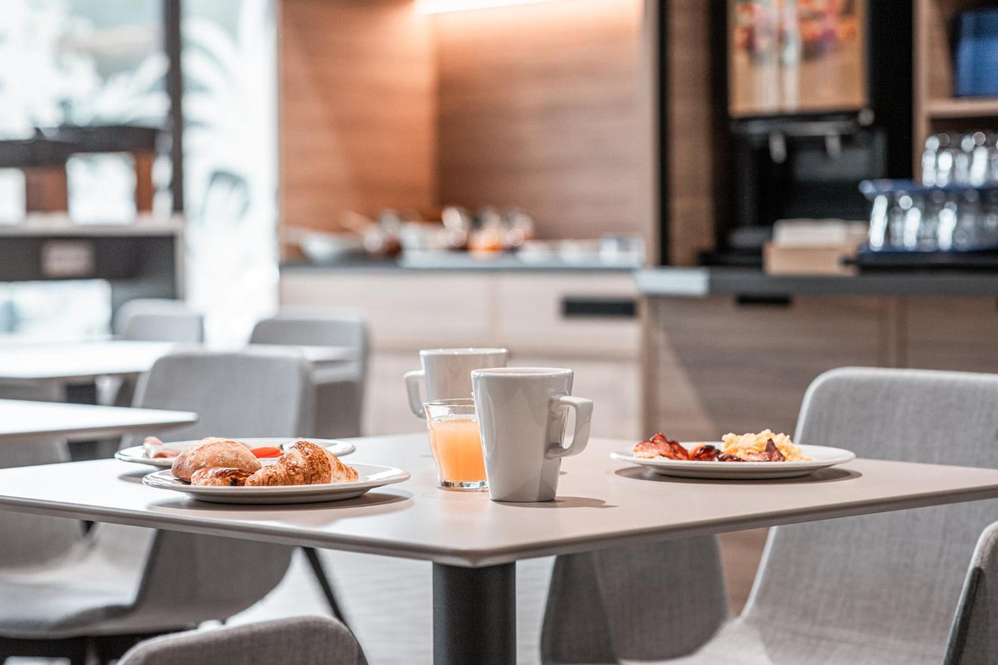 Holiday Inn Express Ajaccio By Ihg エクステリア 写真