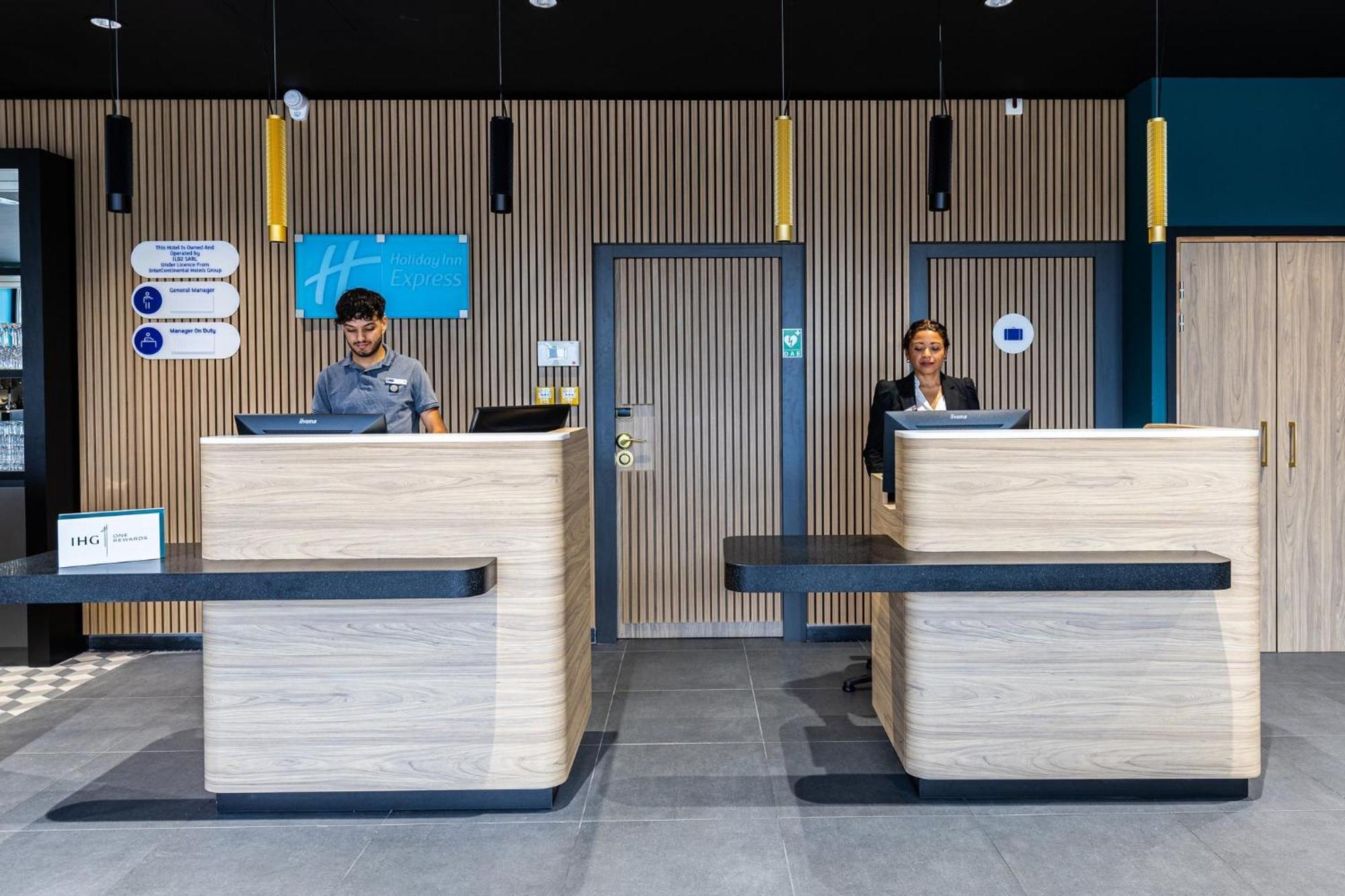 Holiday Inn Express Ajaccio By Ihg エクステリア 写真